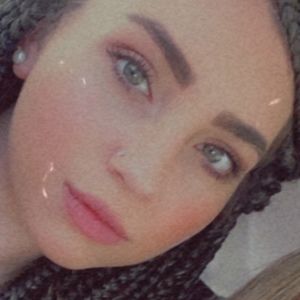 Meet your Posher, Marissa